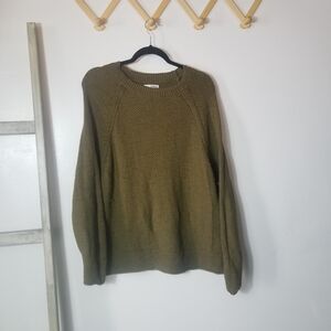 SONOMA WOMEN'S OLIVE SWEATER SIZE XL